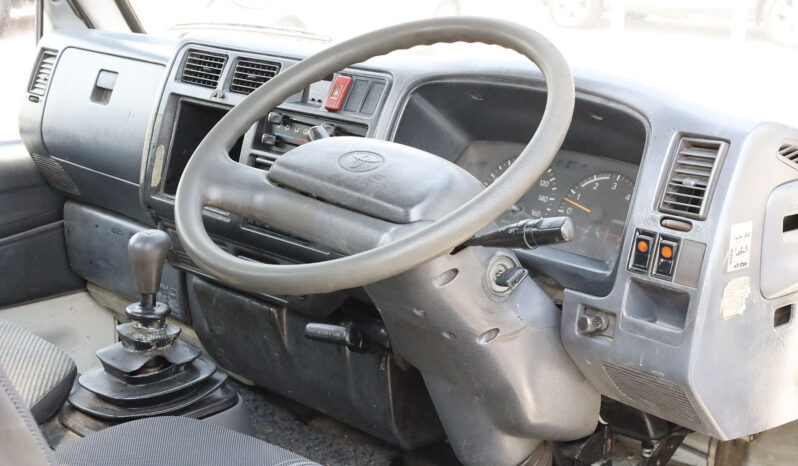 
								TOYOTA DYNA PICKUP (TANKER full									