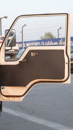 
										MITSUBISHI CANTER PICKUP (W/BODY) full									