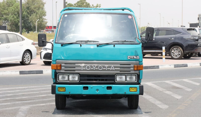 
								TOYOTA DYNA PICKUP (TRUCK) full									