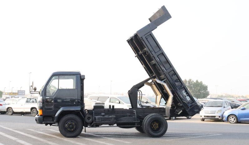 
								MITSUBISHI FUSO (DUMPER) full									