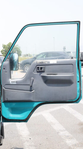 TOYOTA DYNA PICKUP (TRUCK)