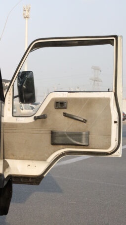 
										MITSUBISHI FUSO (DUMPER) full									