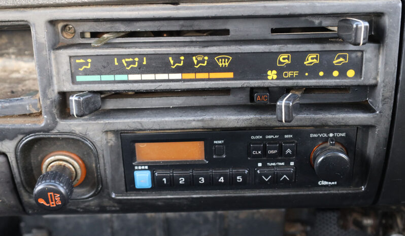 
								MITSUBISHI CANTER PICKUP (DUMP) full									