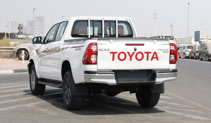 
								TOYOTA HILUX PICK UP full									