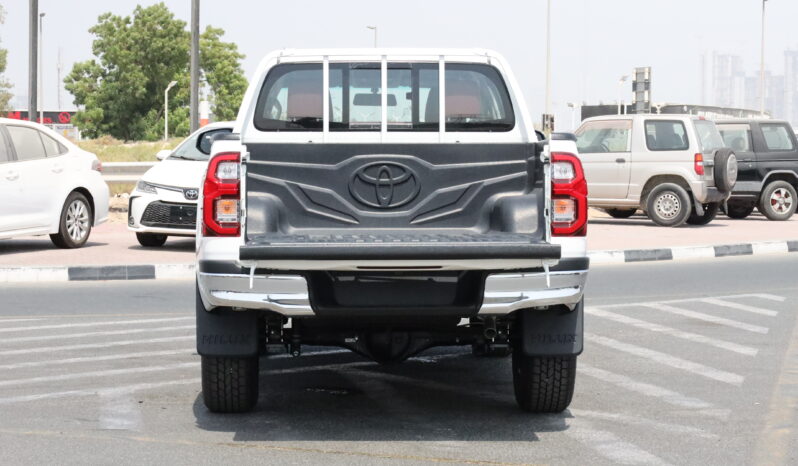 
								TOYOTA HILUX PICK UP full									