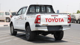 TOYOTA HILUX PICKUP