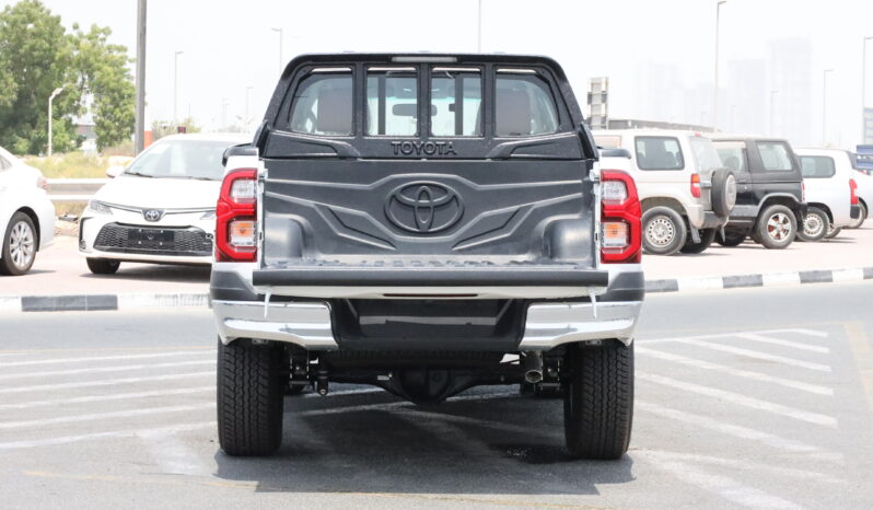 
								TOYOTA HILUX PICKUP full									