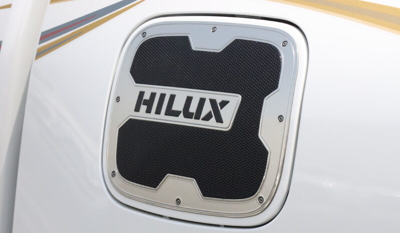 
								TOYOTA HILUX PICKUP full									