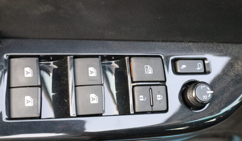 
								TOYOTA HILUX PICK UP full									