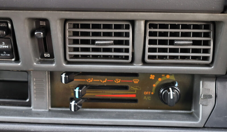 
								TOYOTA TOWNACE PICKUP full									