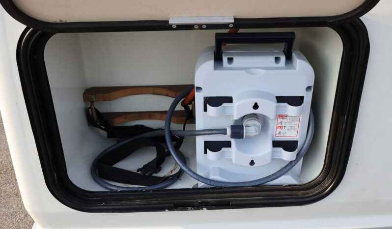 
								TOYOTA TOWNACE PICKUP full									