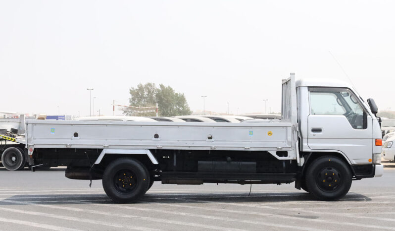 
								TOYOTA DYNA PICKUP (2 TON) full									
