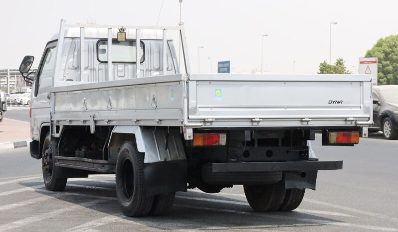 
								TOYOTA DYNA PICKUP (2 TON) full									