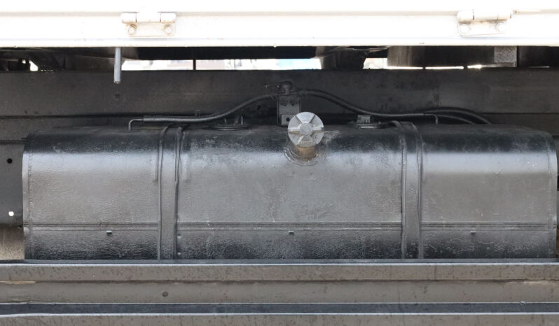 
								TOYOTA DYNA PICKUP (2 TON) full									