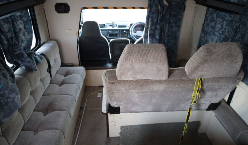 
								TOYOTA TOWNACE PICKUP (CARAVAN) full									