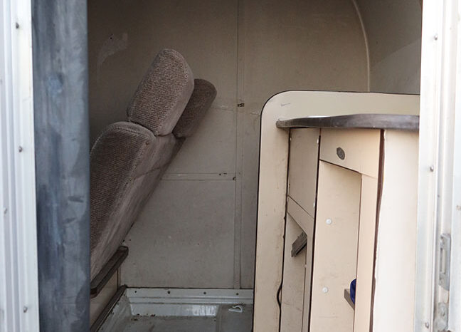 
								TOYOTA TOWNACE PICKUP (CARAVAN) full									