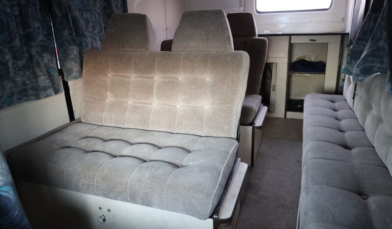 
								TOYOTA TOWNACE PICKUP (CARAVAN) full									