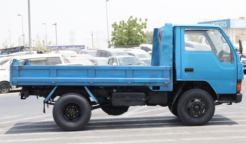 
								MITSUBISHI CANTER PICKUP (TRUCK) full									