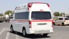 TOYOTA HIACE AMBULANCE