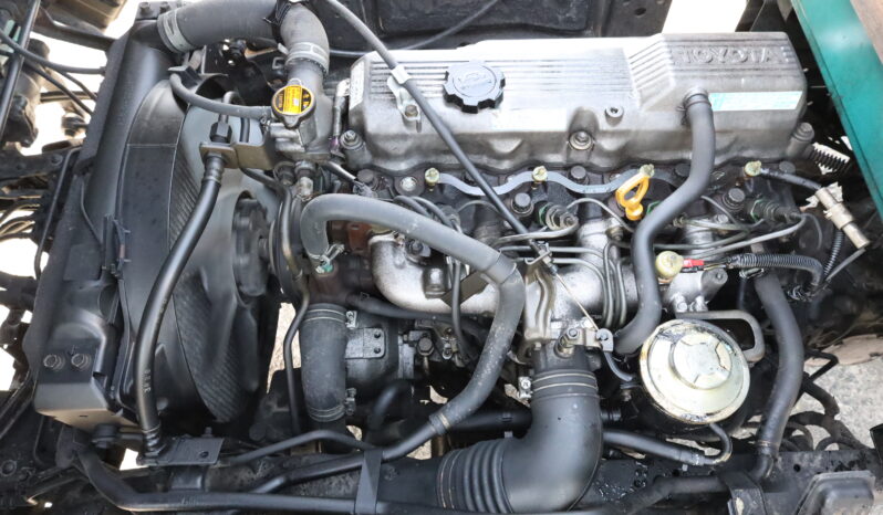 
								TOYOTA DYNA PICKUP full									