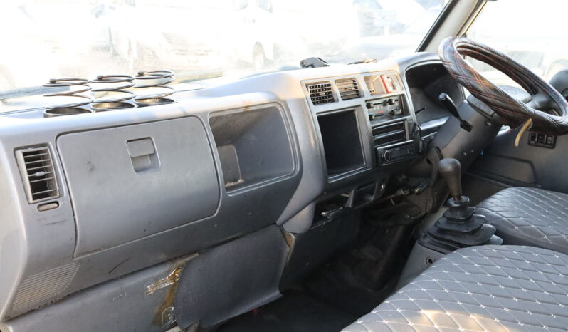 
								TOYOTA DYNA PICKUP (D/C CABIN) full									