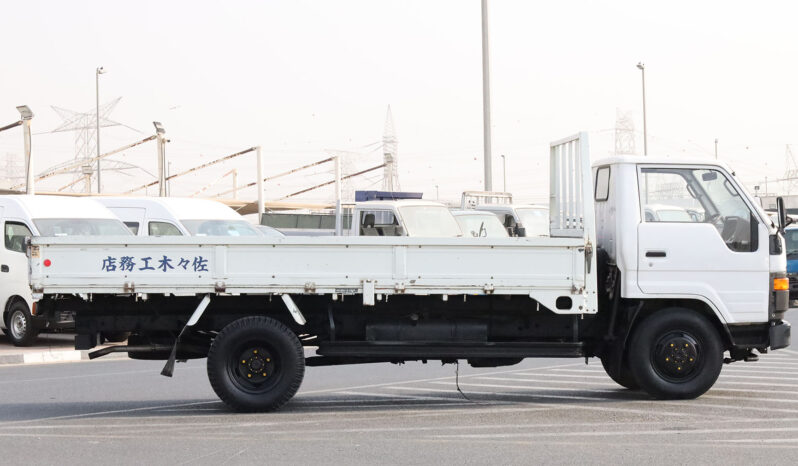 
								TOYOTA DYNA (PICKUP) full									