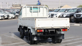 TOYOTA DYNA PICKUP (CRAIN)