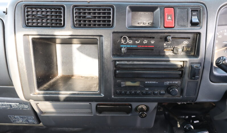 
								TOYOTA DYNA PICKUP full									