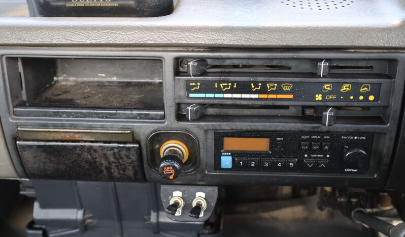 
								MITSUBISHI CANTER PICKUP (TRUCK) full									