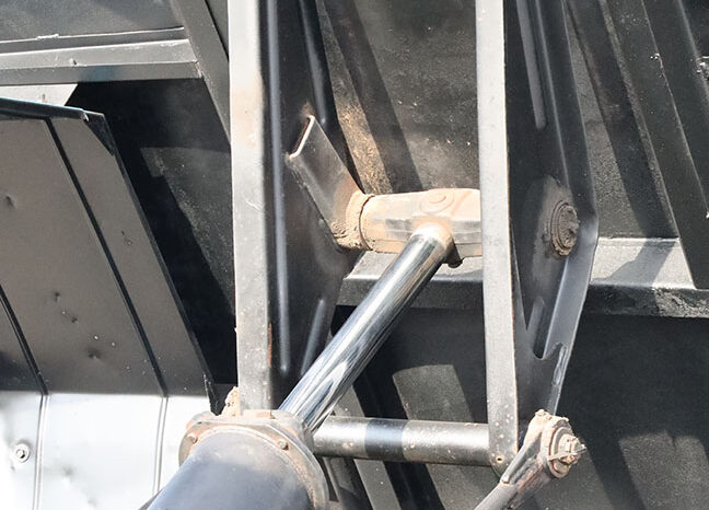 
								MITSUBISHI CANTER PICKUP (DUMP) full									