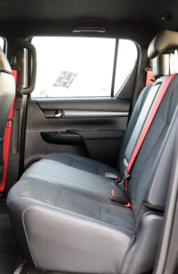 
										TOYOTA HILUX PICK UP full									