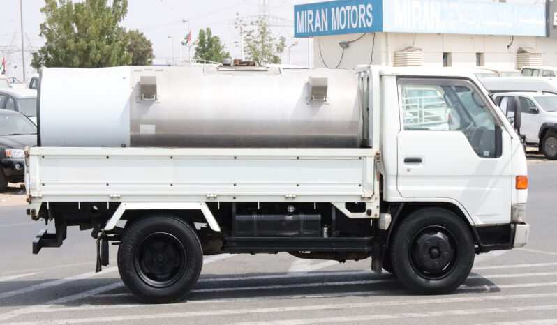 
								TOYOTA DYNA PICKUP full									