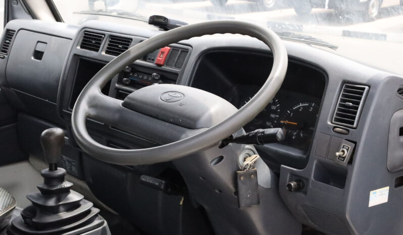 
								TOYOTA DYNA PICKUP full									