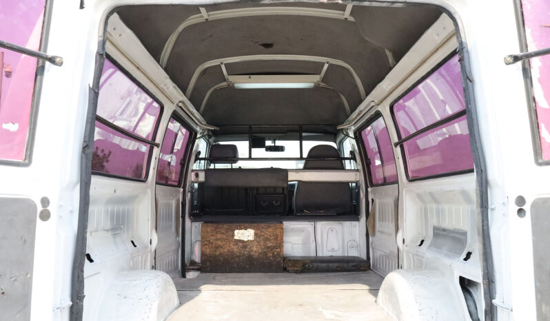 
								TOYOTA DYNA VAN full									