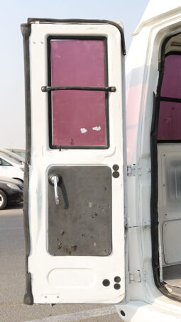 
										TOYOTA DYNA VAN full									