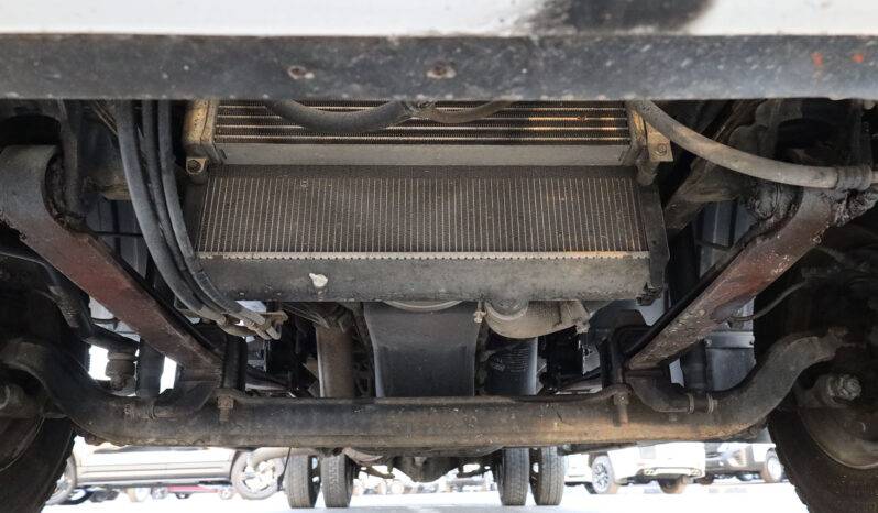
								MITSUBISHI FUSO (TRUCK) full									
