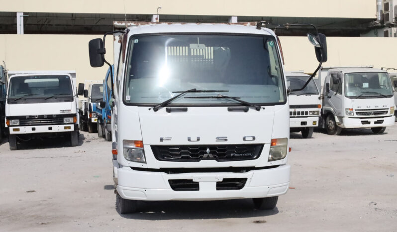 
								MITSUBISHI FUSO (DUMPER) full									