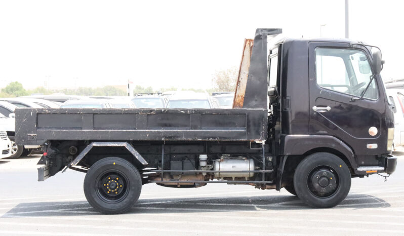 
								MITSUBISHI FUSO (DUMPER) full									