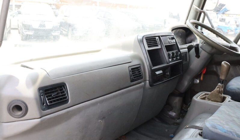 
								MITSUBISHI FUSO (DUMPER) full									