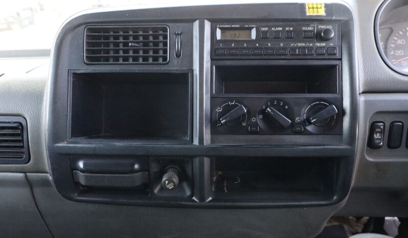 
								MITSUBISHI FUSO (DUMPER) full									