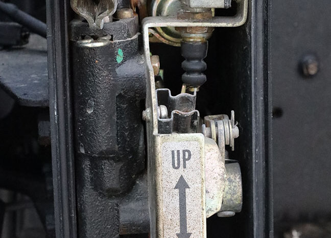 
								MITSUBISHI FUSO (DUMPER) full									