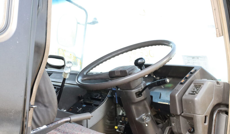 
								MITSUBISHI FUSO DUMPER full									