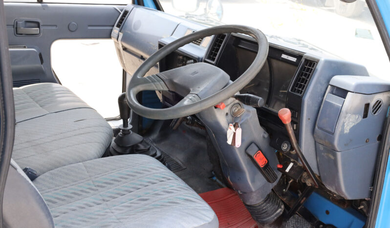 
								ISUZU ELF PICKUP (DUMP) full									