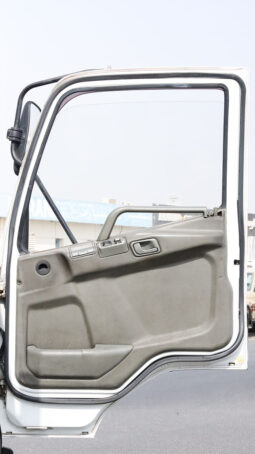 
										MITSUBISHI FUSO (TRUCK) full									