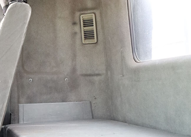 
								MITSUBISHI FUSO (TRUCK) full									