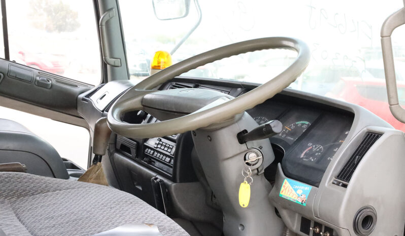 
								MITSUBISHI FUSO (TRUCK) full									
