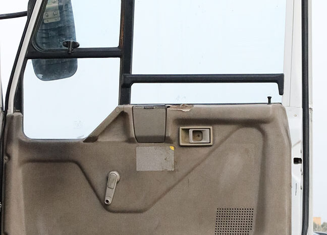 
								MITSUBISHI FUSO (DUMPER) full									