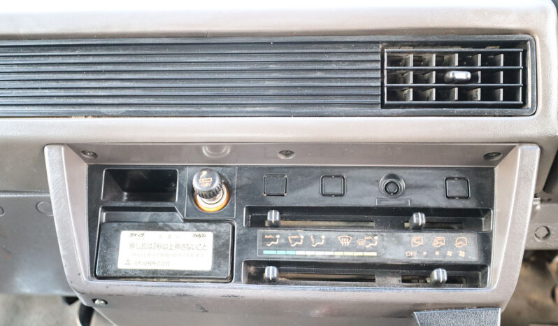 
								MITSUBISHI FUSO (DUMPER) full									