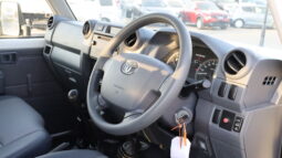 
										TOYOTA LAND CRUISER full									