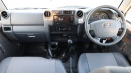 
										TOYOTA LAND CRUISER full									